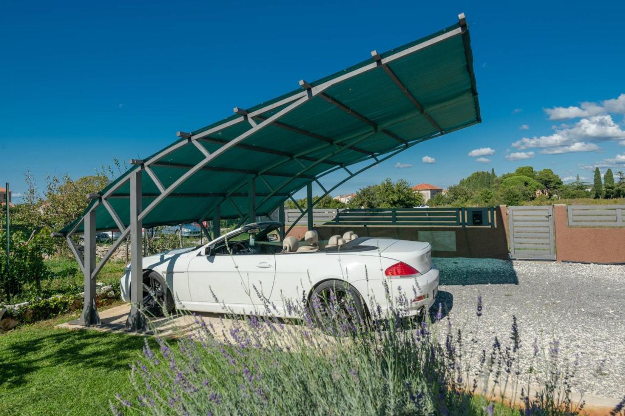Bobo Family House With Pool Villa Vodnjan Exterior photo